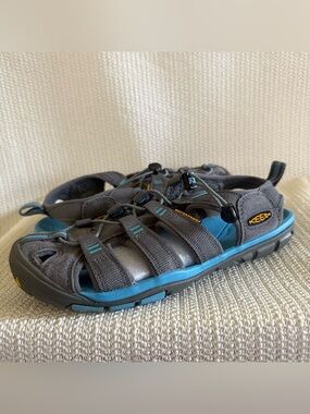 KEEN Newport H2 Waterproof Sport Sandals Gray Blue Women’s Size 7.5 EU 38